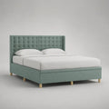 Letto matrimoniale imbottito 160 x 200 cm in poliestere effetto velluto verde salvia con testiera capitonné e rete a doghe