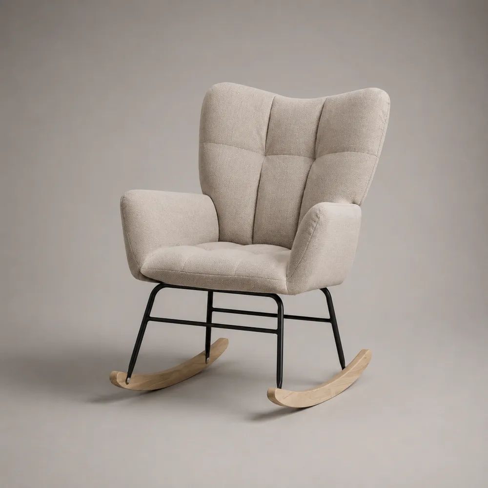 Poltrona a dondolo in tessuto beige con schienale alto, telaio in metallo e pattini in legno, 75 x 90 x 100 cm